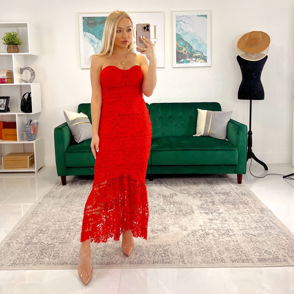 Misguided Red Lace Fully Lined Dress